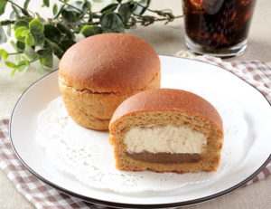 ブランのほろにがショコラ＆ホイップパン