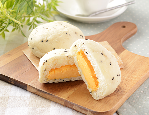 NL　糖質オフの黒ごまとチェダーチーズクリームのパン　2個入